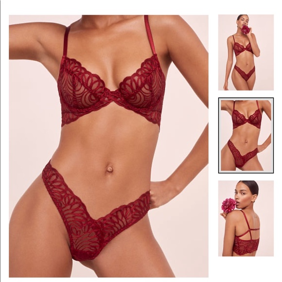 NEW SEXY FOR LOVE AND LEMONS PLUNGE LACE BRA - Picture 2 of 9